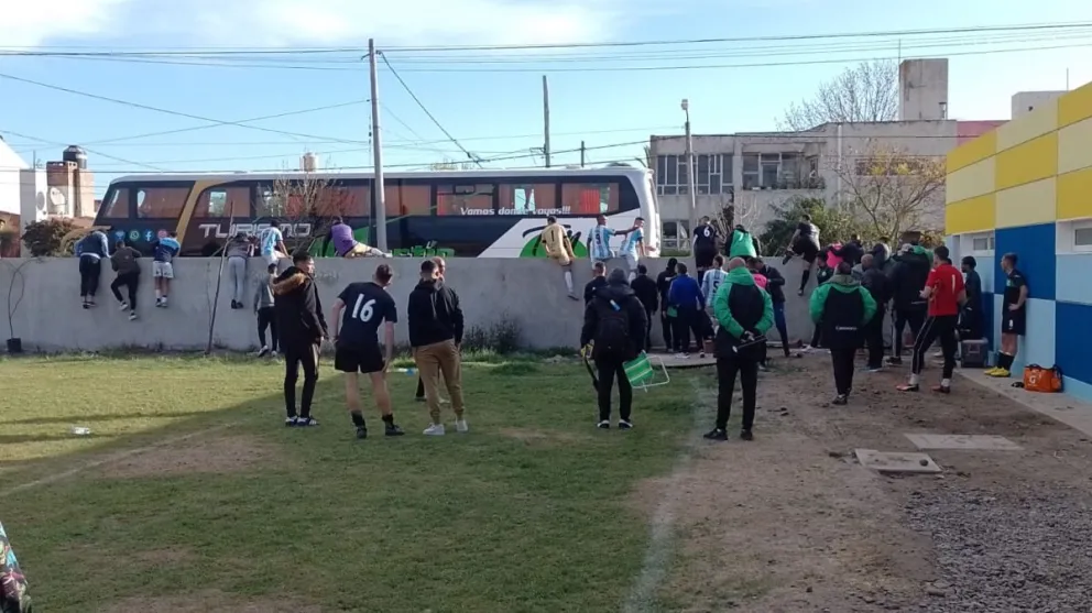 Federal A: una niña terminó herida en el partido entre Sol y Camioneros