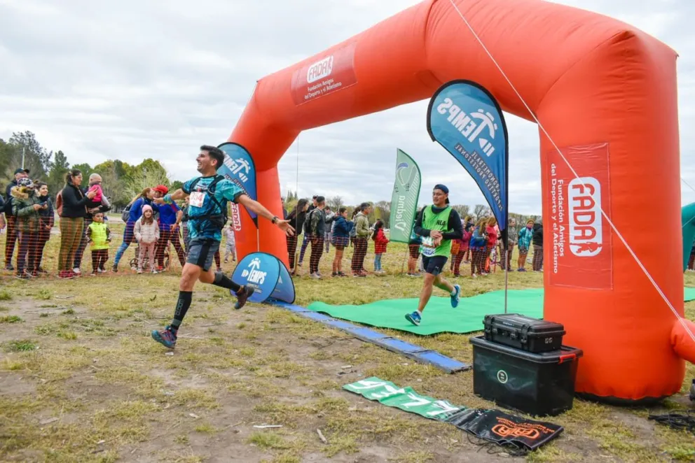 Fonseca y Vega se quedaron la prueba central de la multitudinaria carrera aventura de FADA