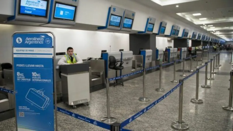 Paro de Aerolíneas Argentinas: se cancelaron vuelos en Ezeiza y Aeroparque
