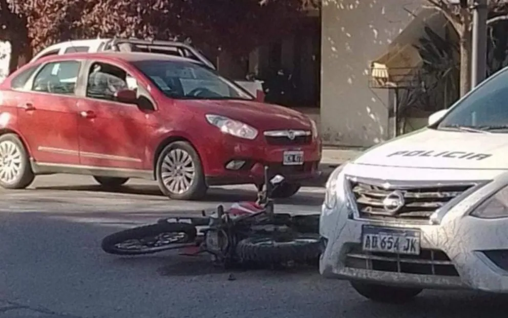 Accidentes por doblar a la izquierda en la 25 de Mayo: empezarán a correr multas