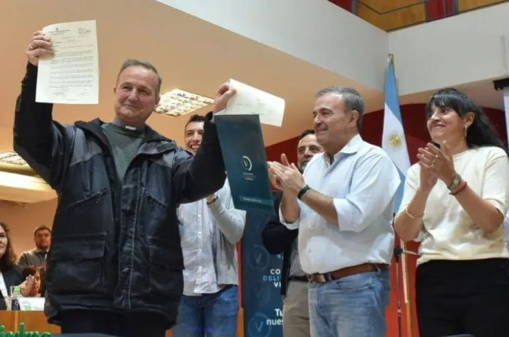 El intendente destacó la figura de Don Zatti, el viedmense más bueno, Patrono de la ciudad