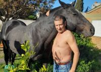 "Yo no soy un mugriento": el dueño del caballo que está en el Santa Clara hizo su descargo