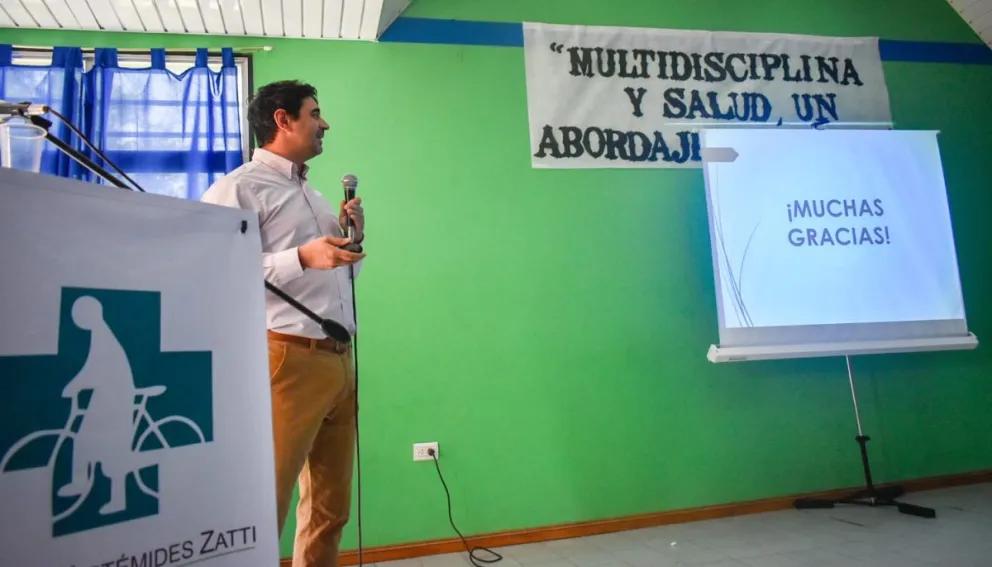 Recomiendan abrir el paraguas y prevenir el cáncer 