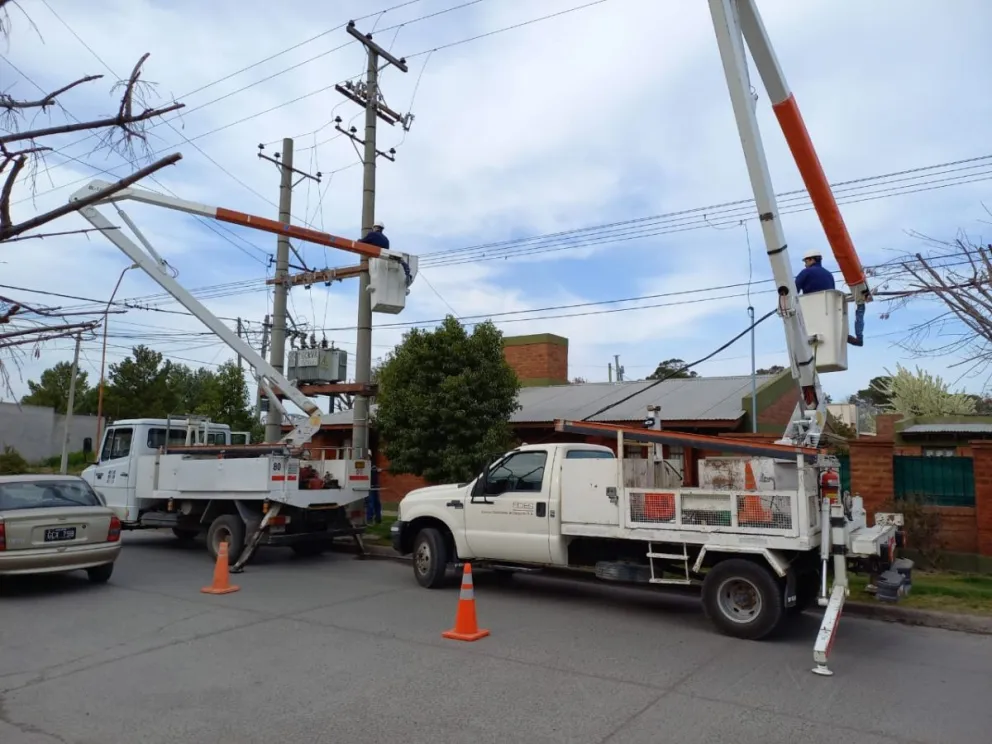 EDES instaló más de 1,5 kilómetros de nuevas redes en Carmen de Patagones