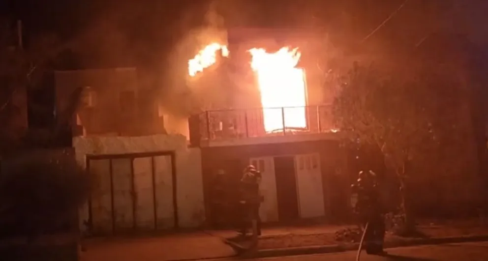 Las llamas devoraron una vivienda en Patagones