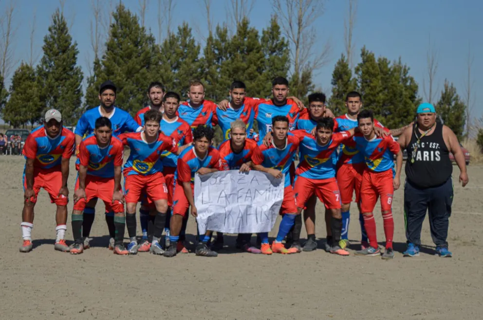 El fútbol barrial de Viedma está de luto: los clubes se solidarizaron con la familia de Kahrs