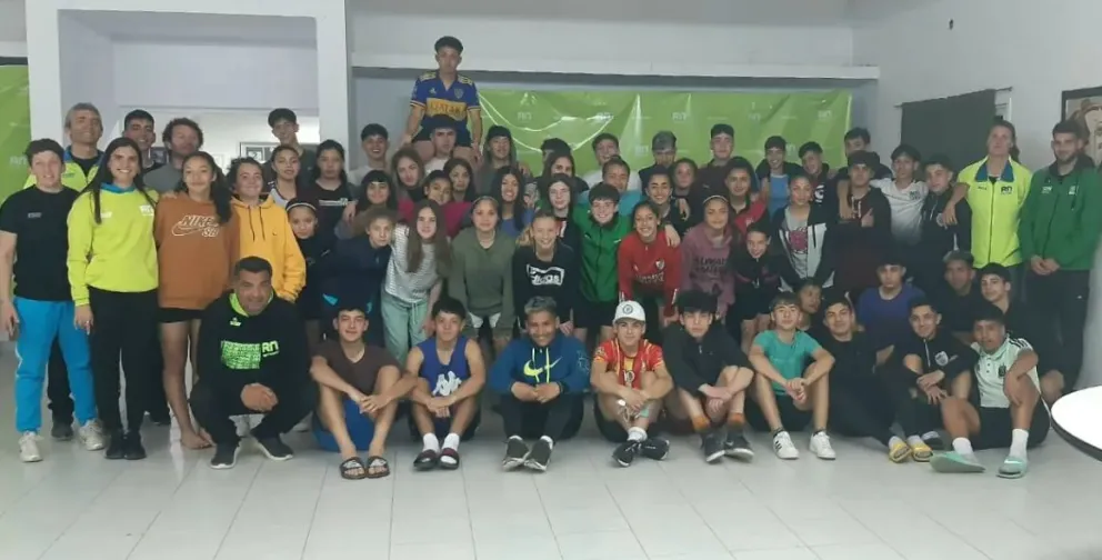 Juegos Epade: el fútbol rionegrino tuvo su concentración  en Viedma