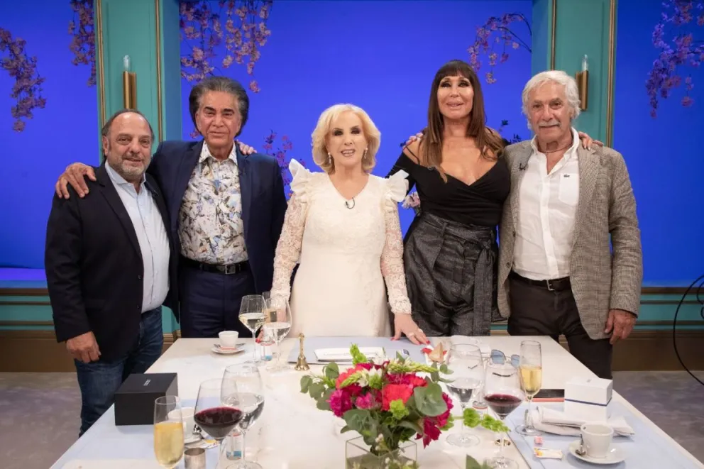 Mirtha Legrand volvió a la televisión: la pregunta picante que le hizo a Moria Casán