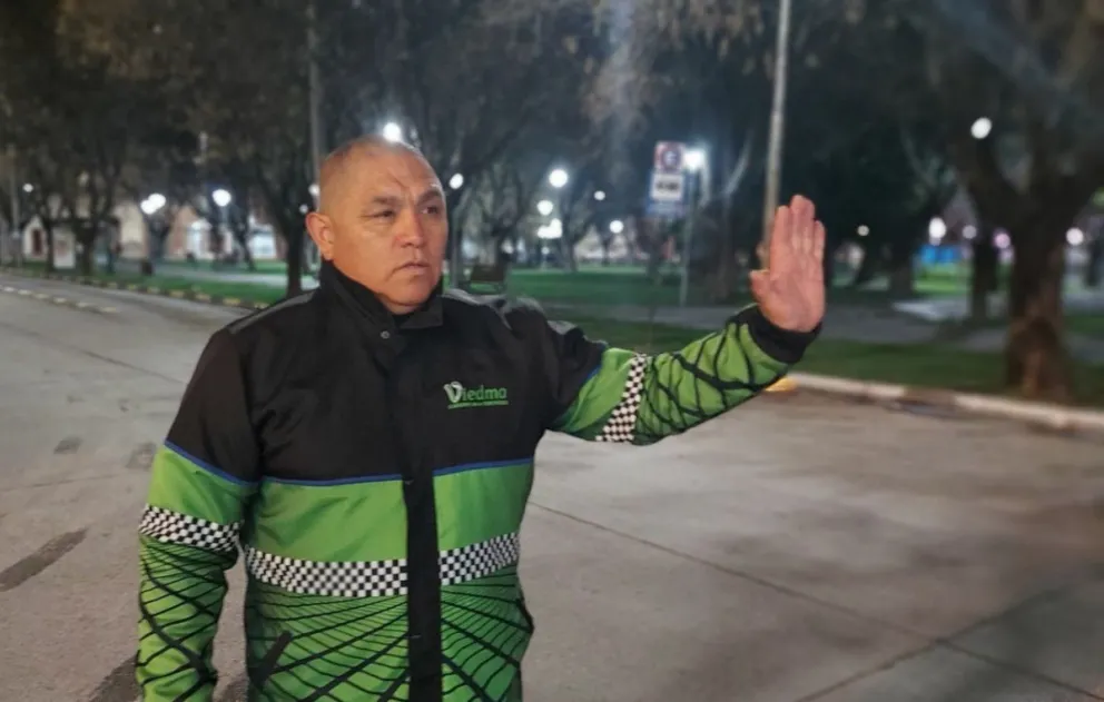 Flores se retira de seguridad e higiene destacando la eficacia de los controles 