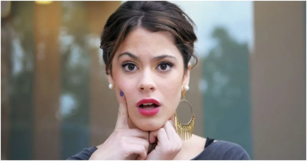 Cuántos años tenía Tini Stoessel cuando debutó en Violetta y por qué cerró la historia con una película