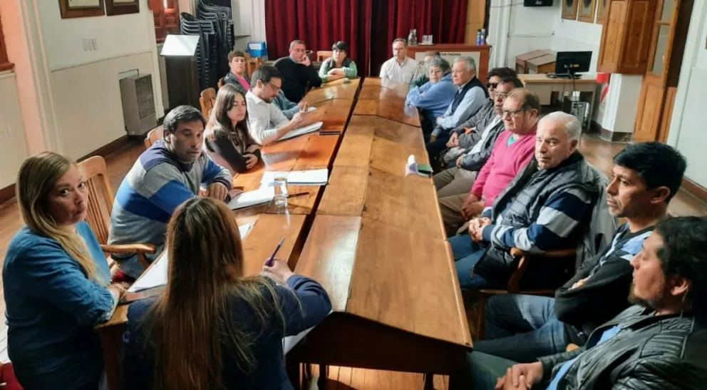 Participación de jubilados en las paritarias: debaten si lo harán con voz y voto o sólo como oyentes