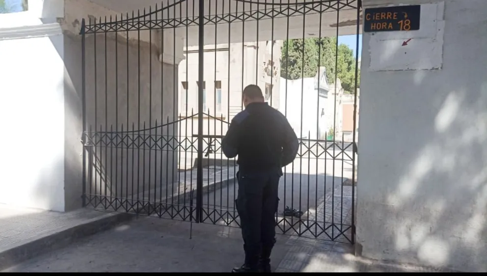 El cementerio no descansa en paz ni en feriados