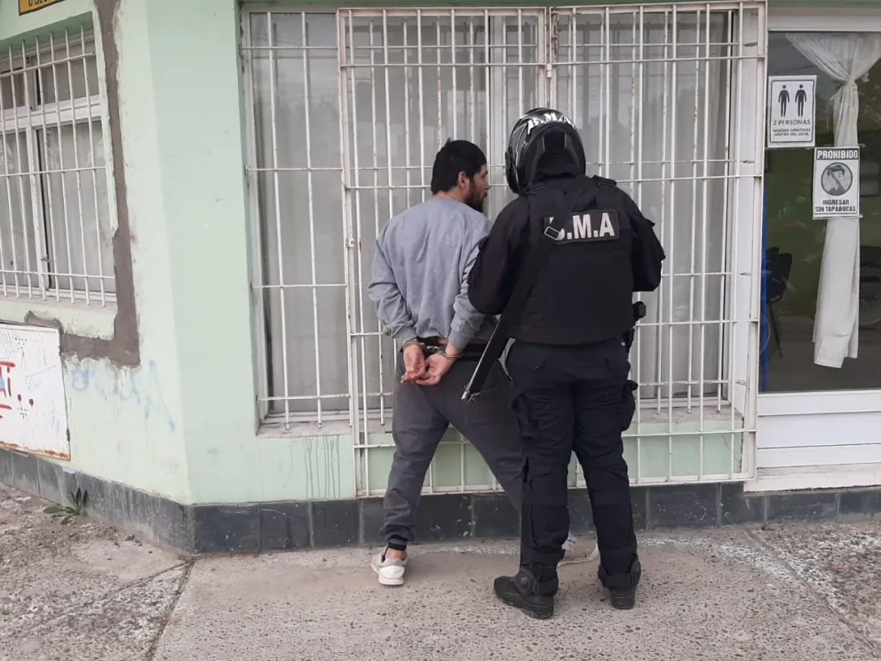Se conocieron más detalles del ladrón de cuchillos