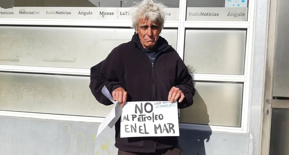 Vecinos juntaron firmas y remarcaron los riesgos que se podrían generar por el pétroleo en el mar