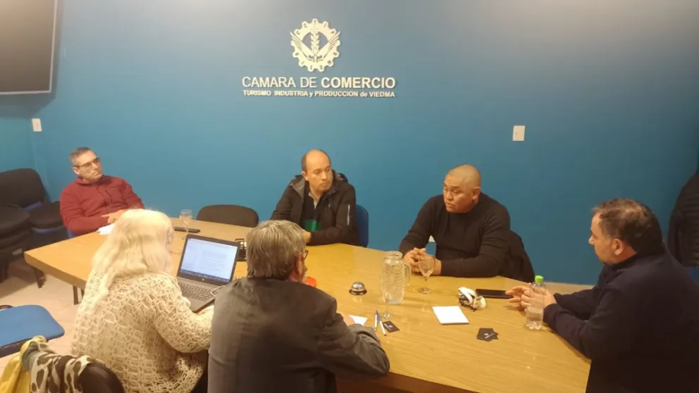 Bajan a Viedma funcionarios de Nación por la cuestión de seguridad, anunció Flores
