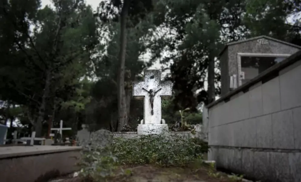 Más detalles reveladores de la profanación ocurrida en el cementerio de Viedma