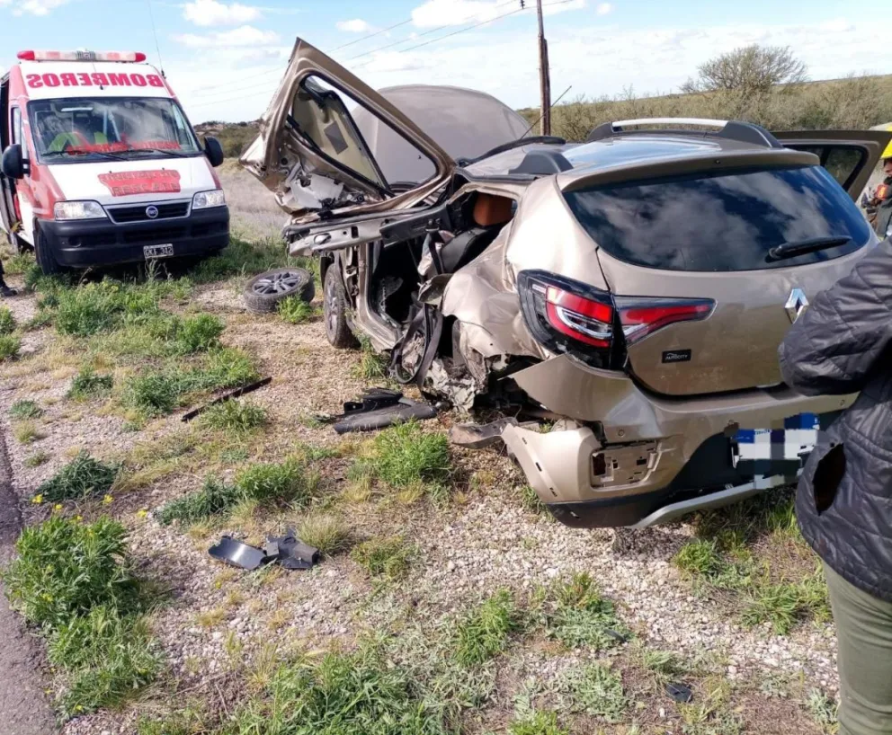 Cuatro cordobeses tuvieron un grave accidente en Conesa