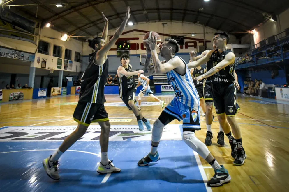 Prefederal: los anfitriones hicieron valer la localía en el inicio de la octava fecha