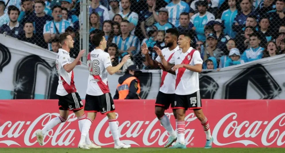 Un doblete de Borja y las manos de Armani le arrebataron la ilusión a Racing