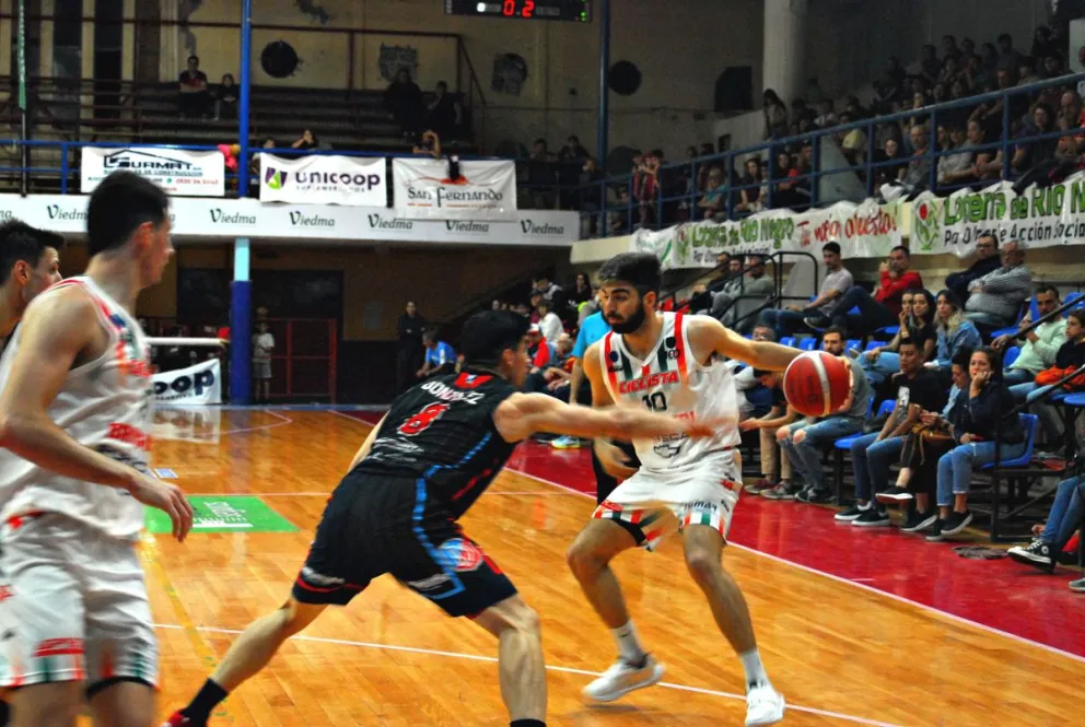 Deportivo Viedma recibe a Ciclista en un duelo para recuperar terreno
