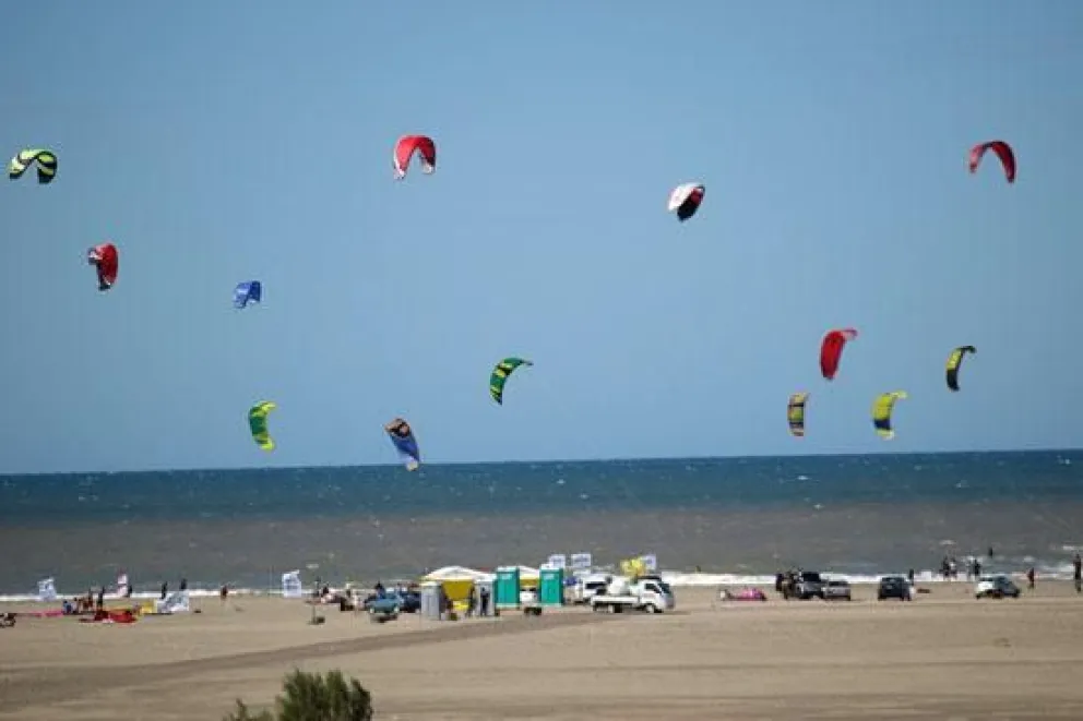 El Cóndor brillará con el evento Patagonia Kite 2022