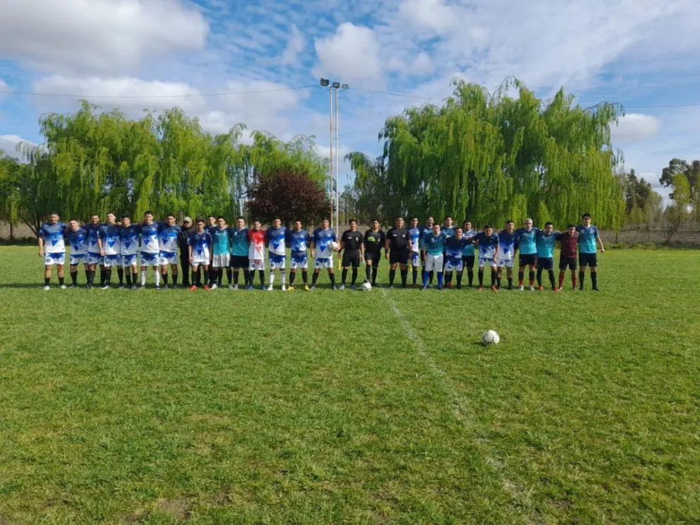 Policías se alistan para el Torneo Regional de Fútbol