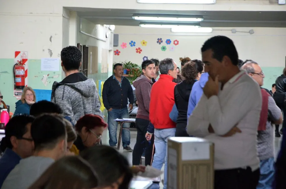 Vargas expresó su apoyo a la iniciativa local de elegir Intendente el 16 de abril