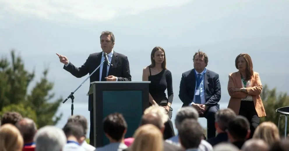 Massa en Río Negro: “Esta obra significa para Bariloche pensar que puede crecer en 24 mil hogares más”