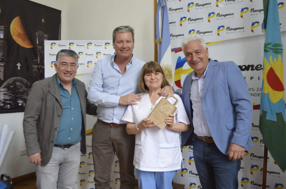 Día del Empleado Municipal: hubo reconocimiento a trabajadores por sus 25 años de servicio