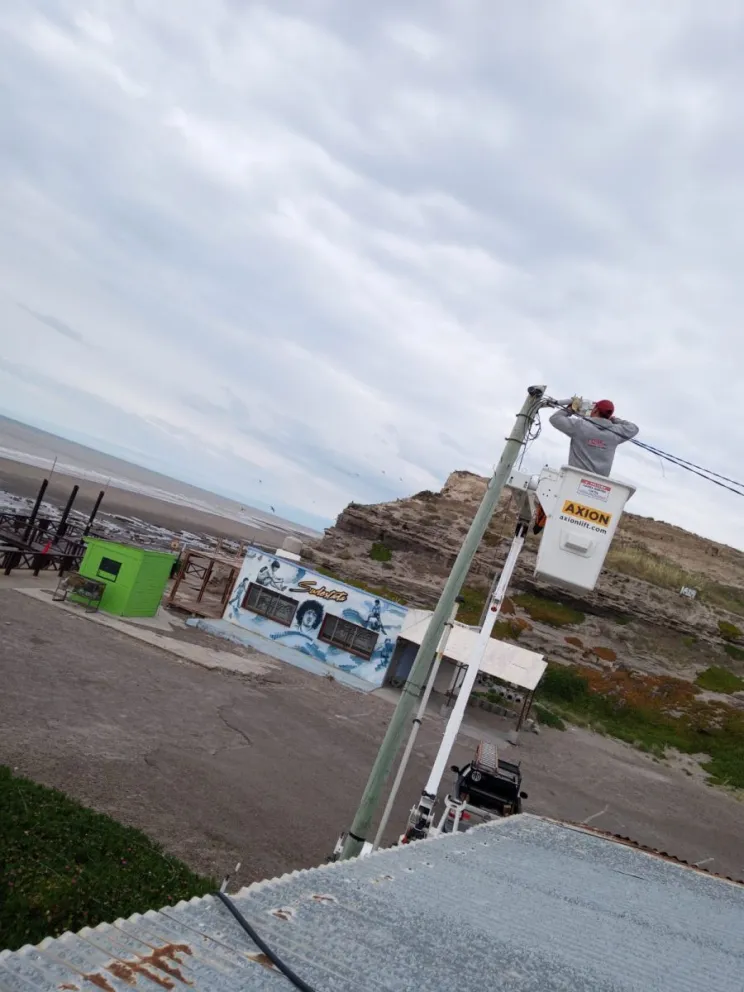 Recambio de luminarias, limpieza compulsiva de terrenos y arreglos generales, a días de la temporada