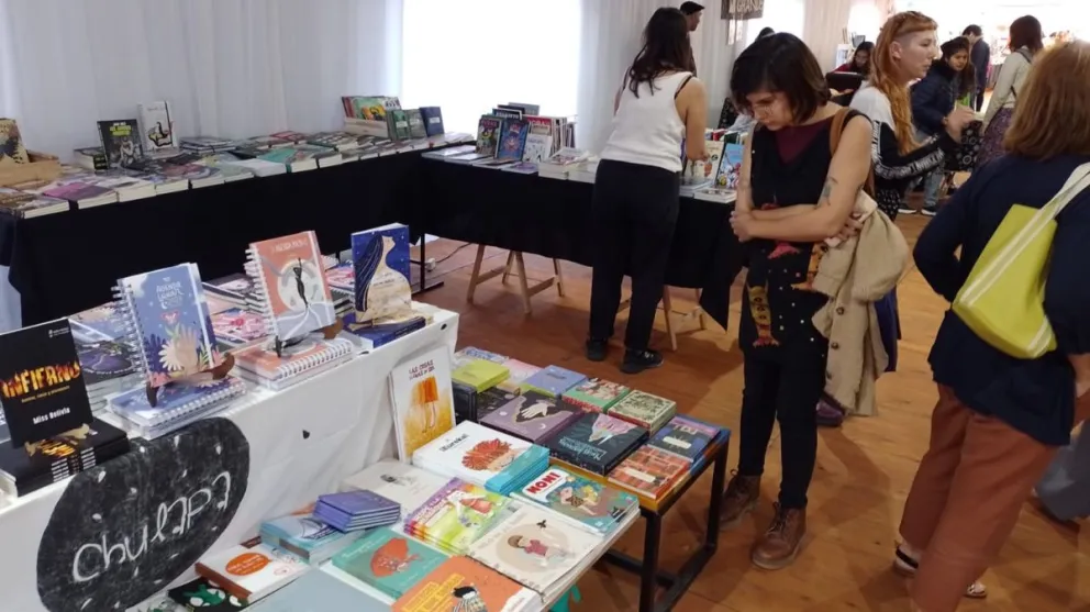 Quedó formalmente inaugurada una nueva edición de la Feria Municipal del Libro