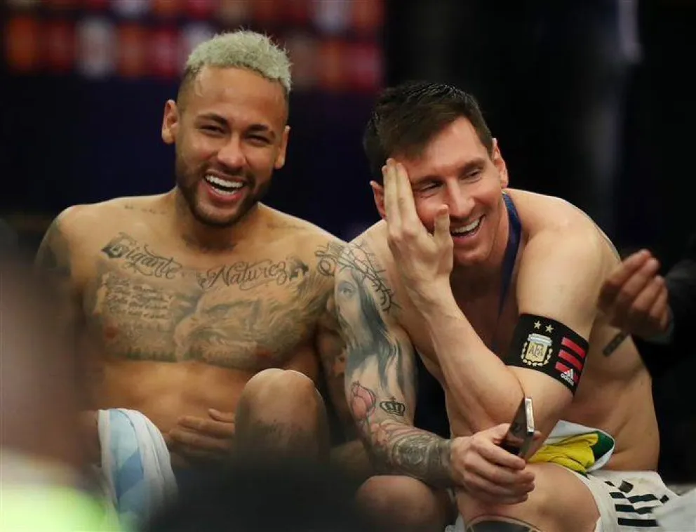 Neymar: “le dije a Messi que le vamos a ganar y ser campeones”