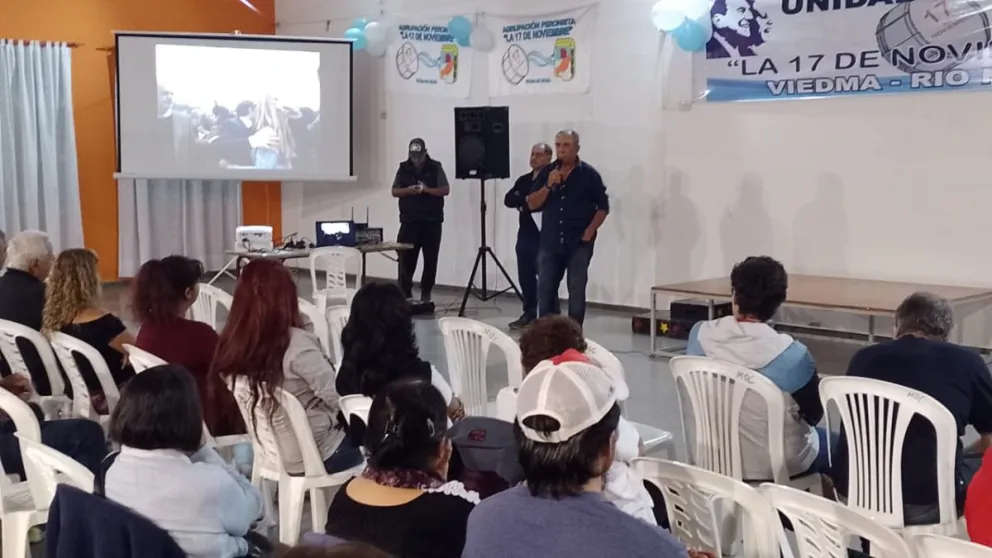 El peronismo de los barrios conmemoró el Día de la Militancia con un acto popular