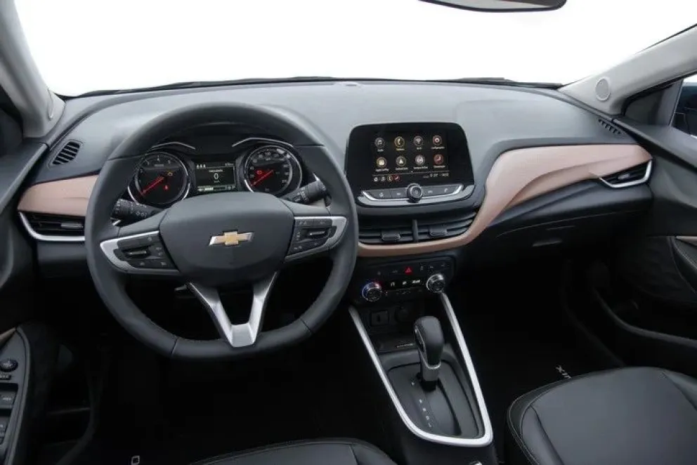 Chubutense puso su auto a la venta, compradores le pidieron "probarlo" y terminó en Río Negro