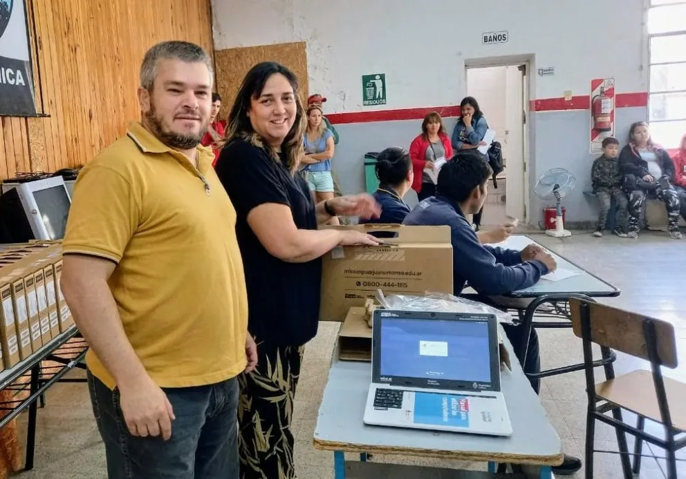 Después de seis años regresó a las Escuelas del Distrito el programa Conectar Igualdad