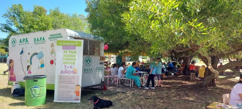 Gente menuda: algo de más de 700 faltarían inocularse para tener cobertura total