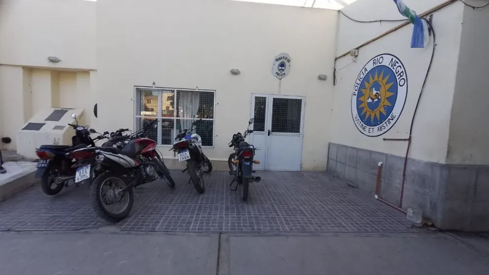 Qué es lo que pasa en las veredas de la Secundaria 4, según la Policía