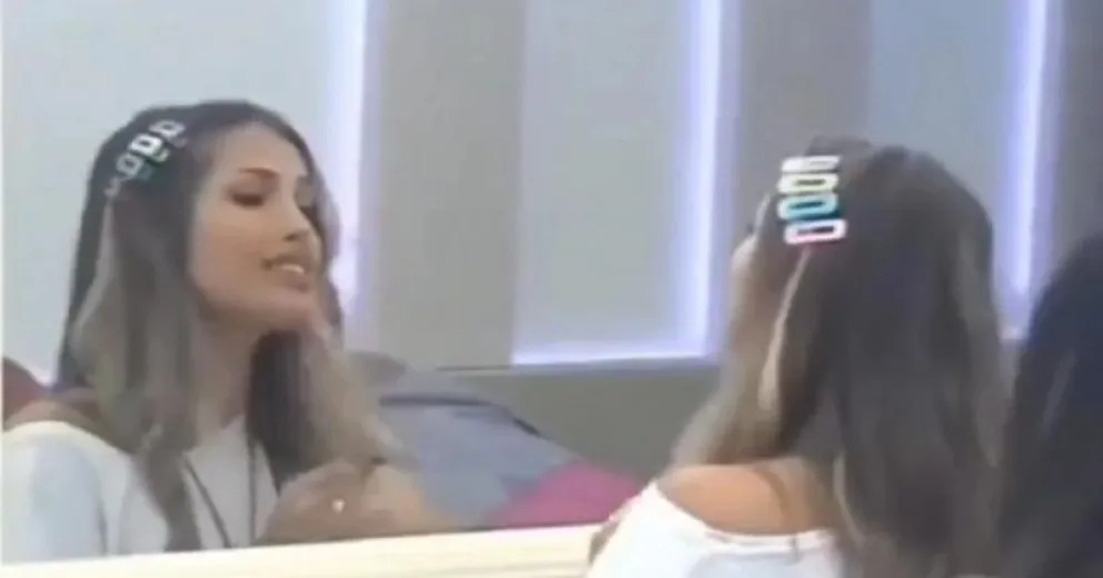 La reacción de las chicas de Gran Hermano al ver cómo Julieta se cortó las cejas con un alicate