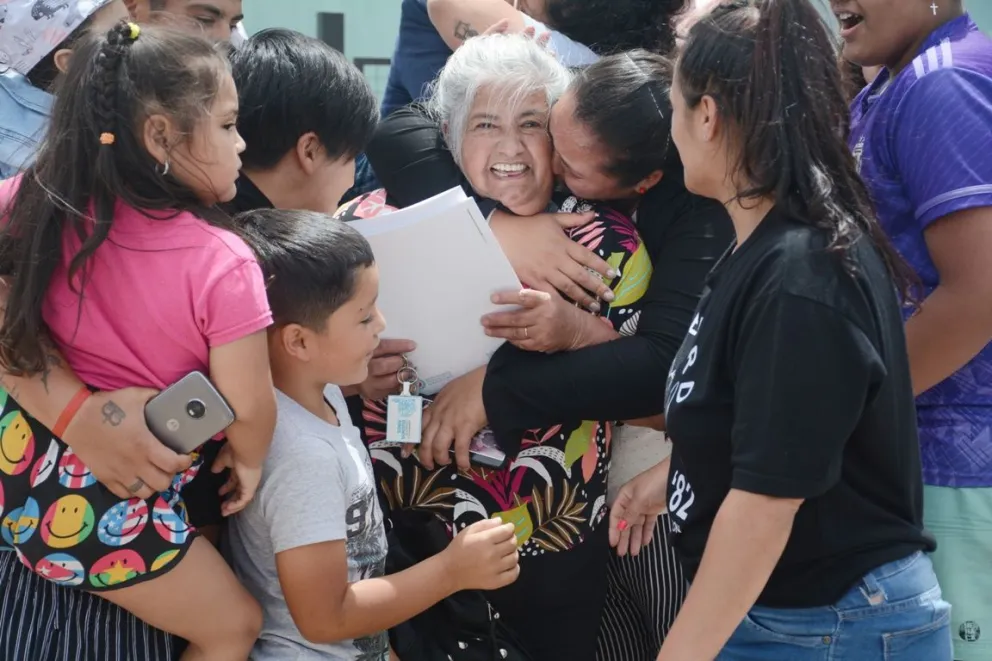 La espera valió la pena: se entregaron viviendas para 18 familias 