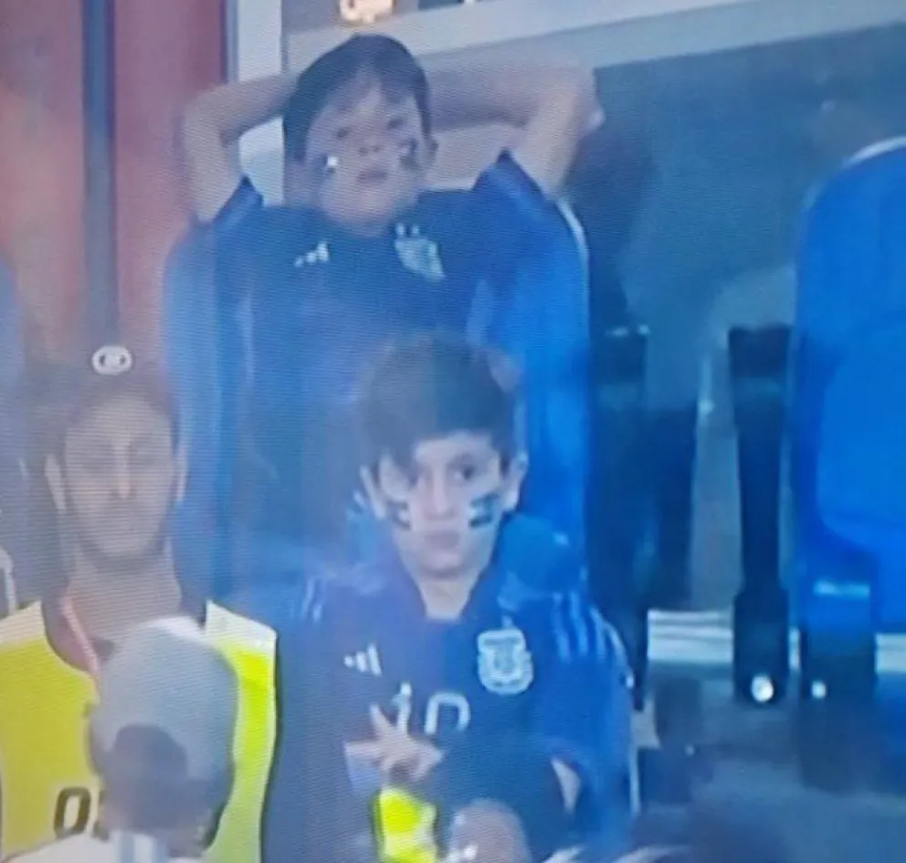 La tranquilidad de Mateo Messi luego de que su padre fallara el penal ante Polonia