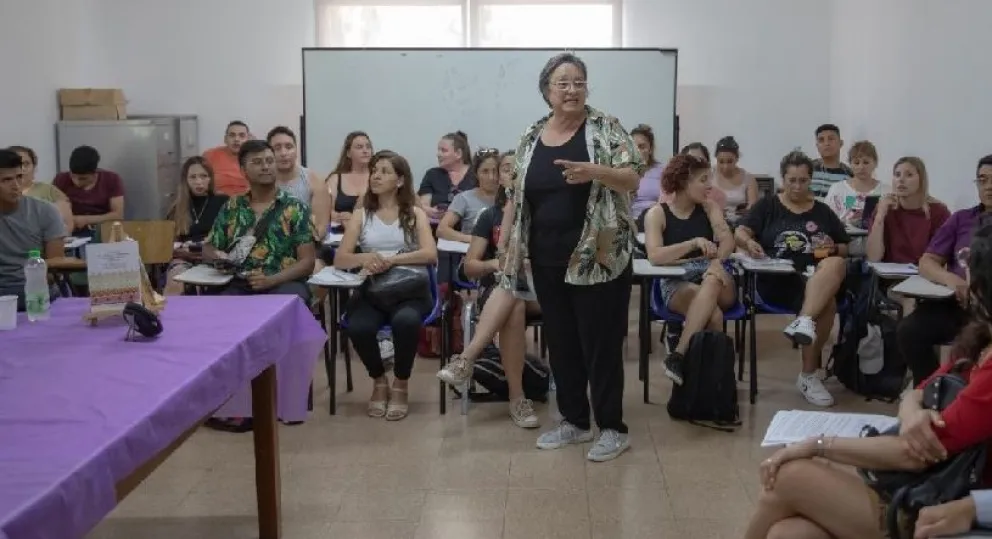 Los cambios y desafíos sobre la enfermería en la Norpatagonia se volcaron en un libro