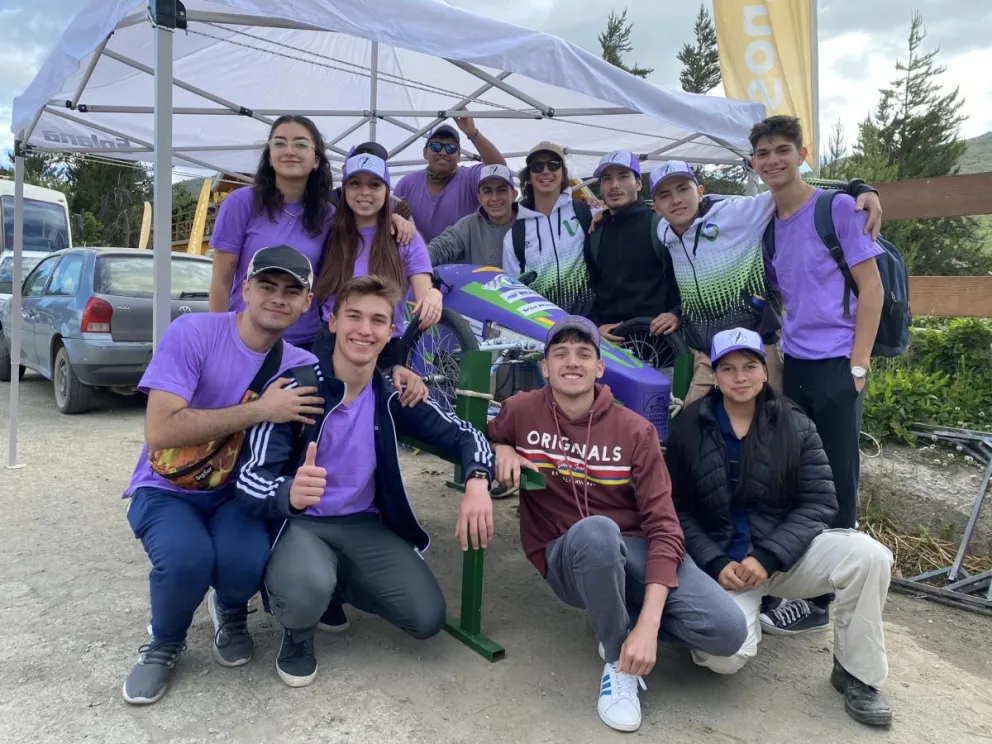 Desafío Eco 2022: El prototipo 55 de Viedma comienza a competir en Bariloche