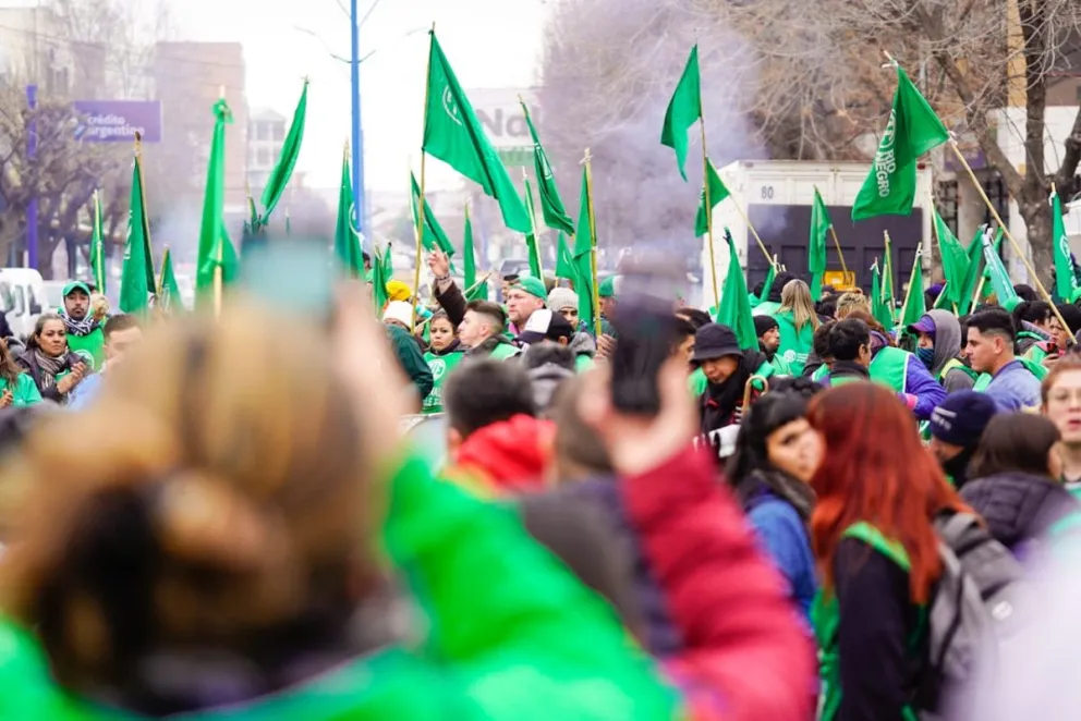 ATE anunció que deja las negociaciones y lanza a un paro de 24 horas para el martes