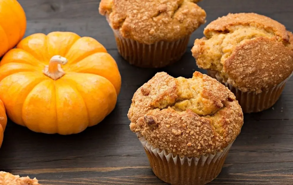 Esponjosos y sabrosos: muffins de calabaza listos en menos de media hora