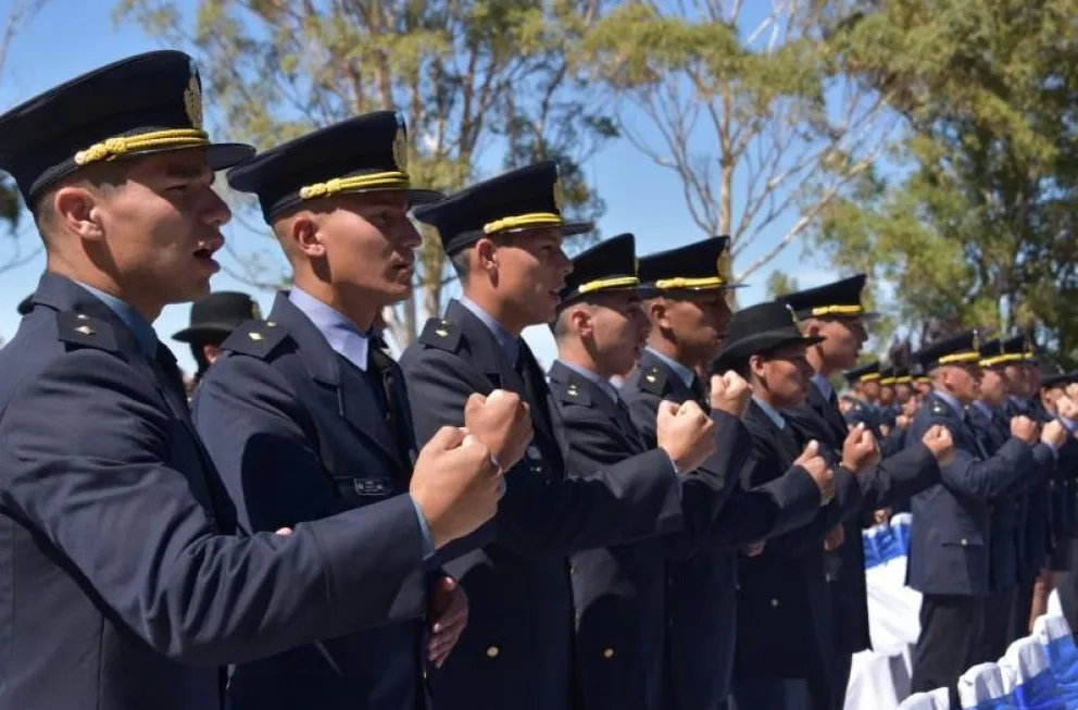 Egresaron 82 nuevos oficiales en la Policía de Río Negro