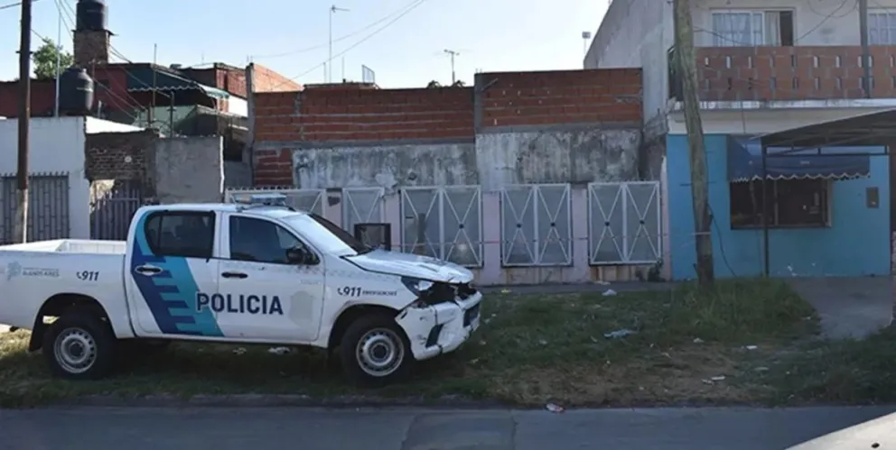 Investigan la muerte de dos hermanos encontrados sin vida en su casa: hacía cinco meses no aparecían