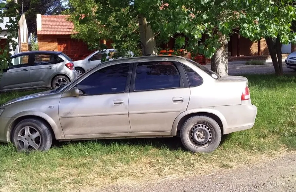 Vecinos enojados en El Cóndor por la “invasión” en una plaza