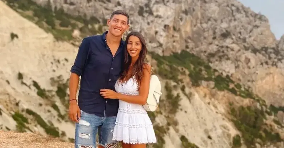 El álbum de fotos privado de Bárbara, la novia de Nahuel Molina