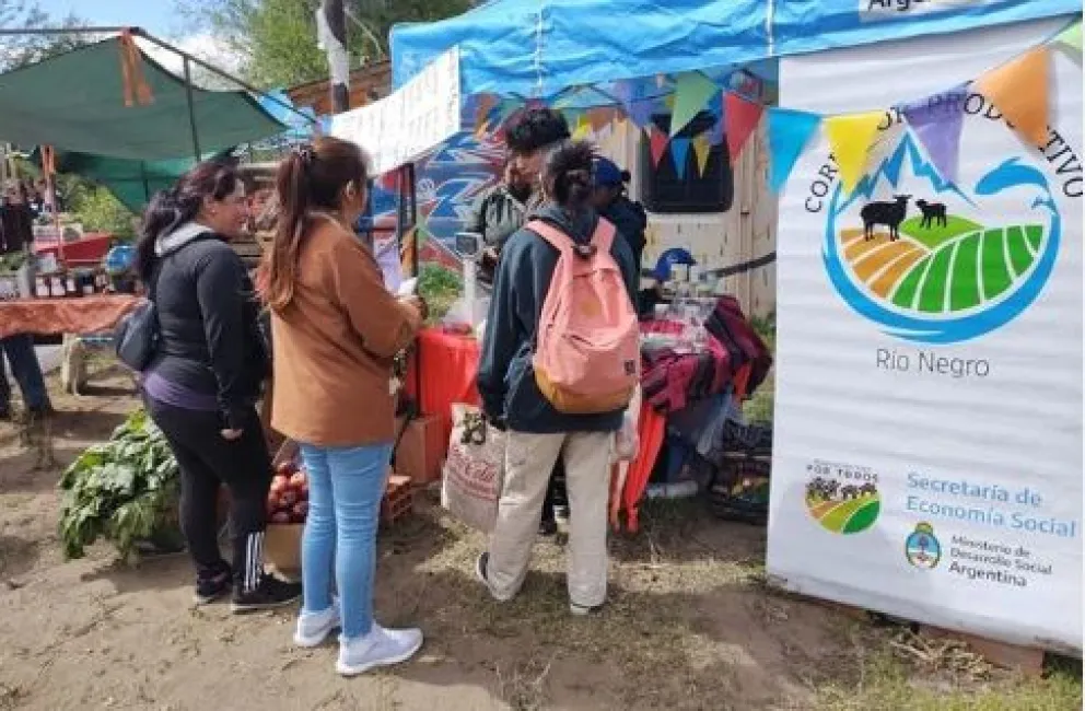 Vuelve el camión de alimentos a precios accesibles