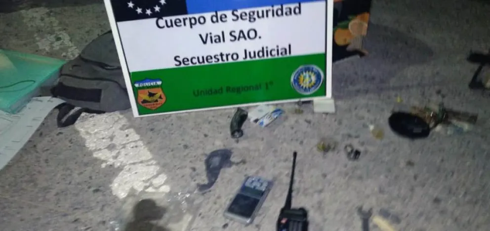 Control de rutina dio resultados positivos: encontraron marihuana, cocaína y una balanza de precisión 